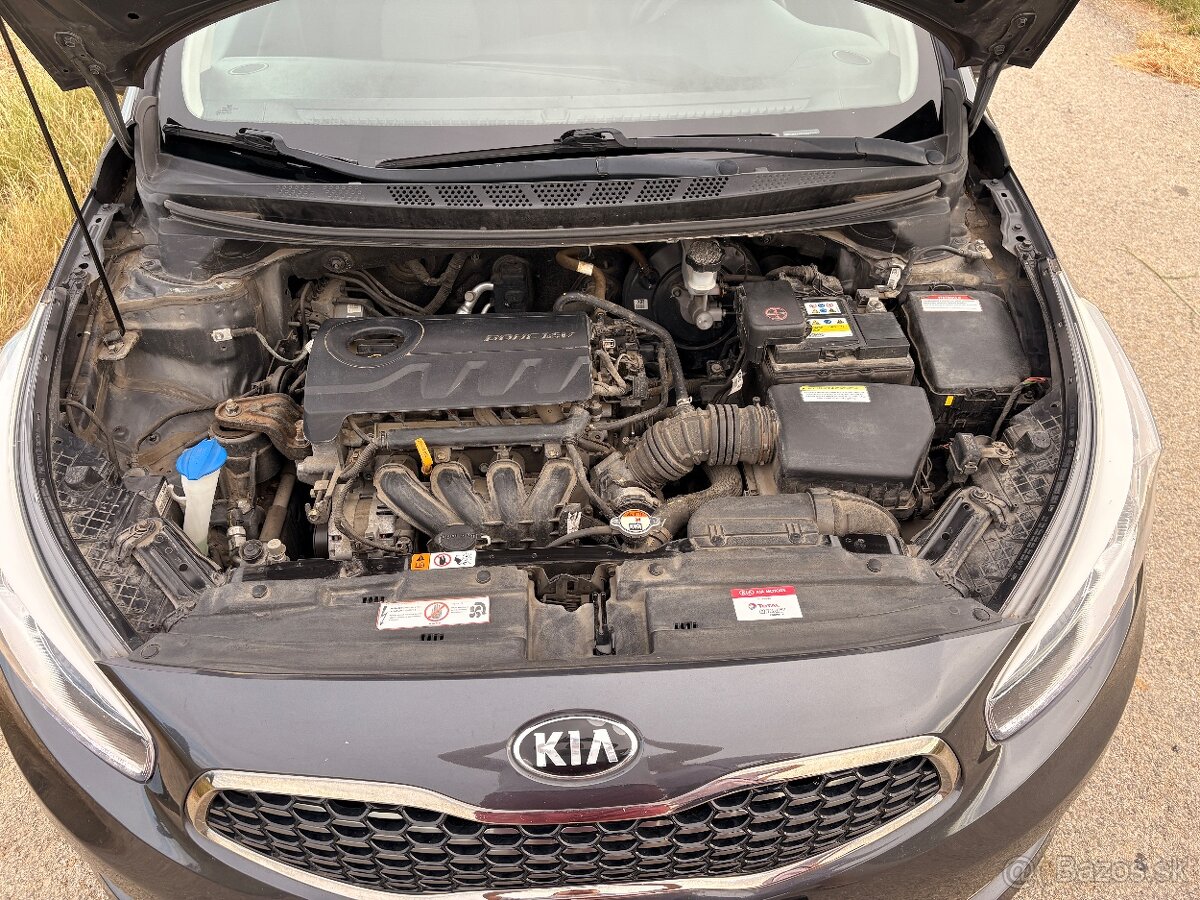 Kia ceed combi - 10