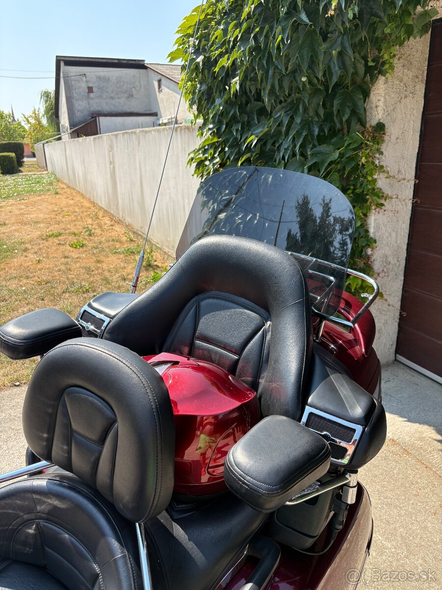 Honda Gold Wing - 10