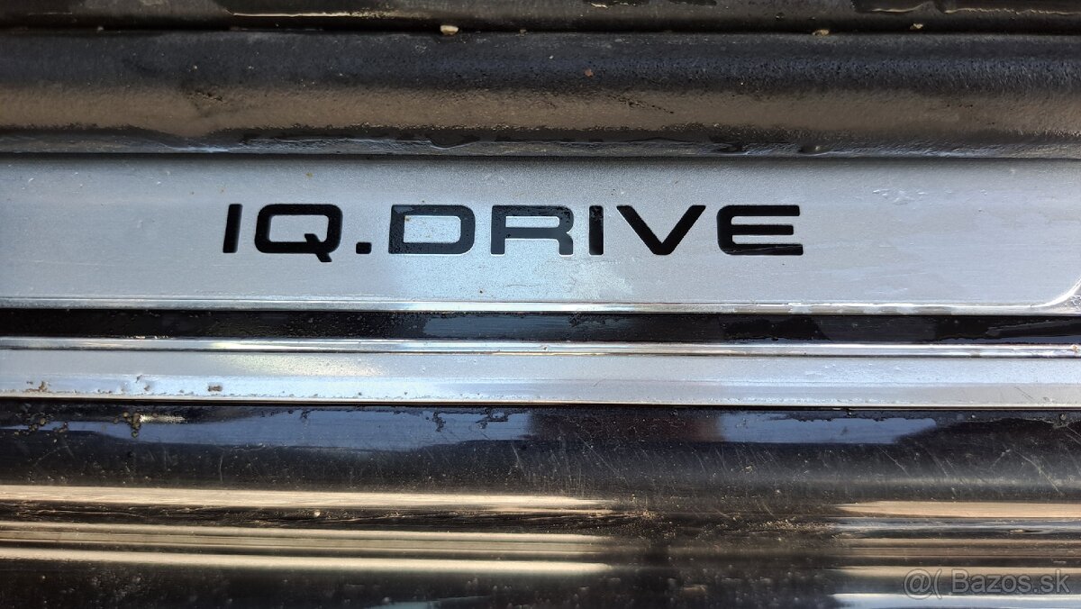 VW GOLF 7.5 VARIANT 2.0 TDI 110KW DSG - 10