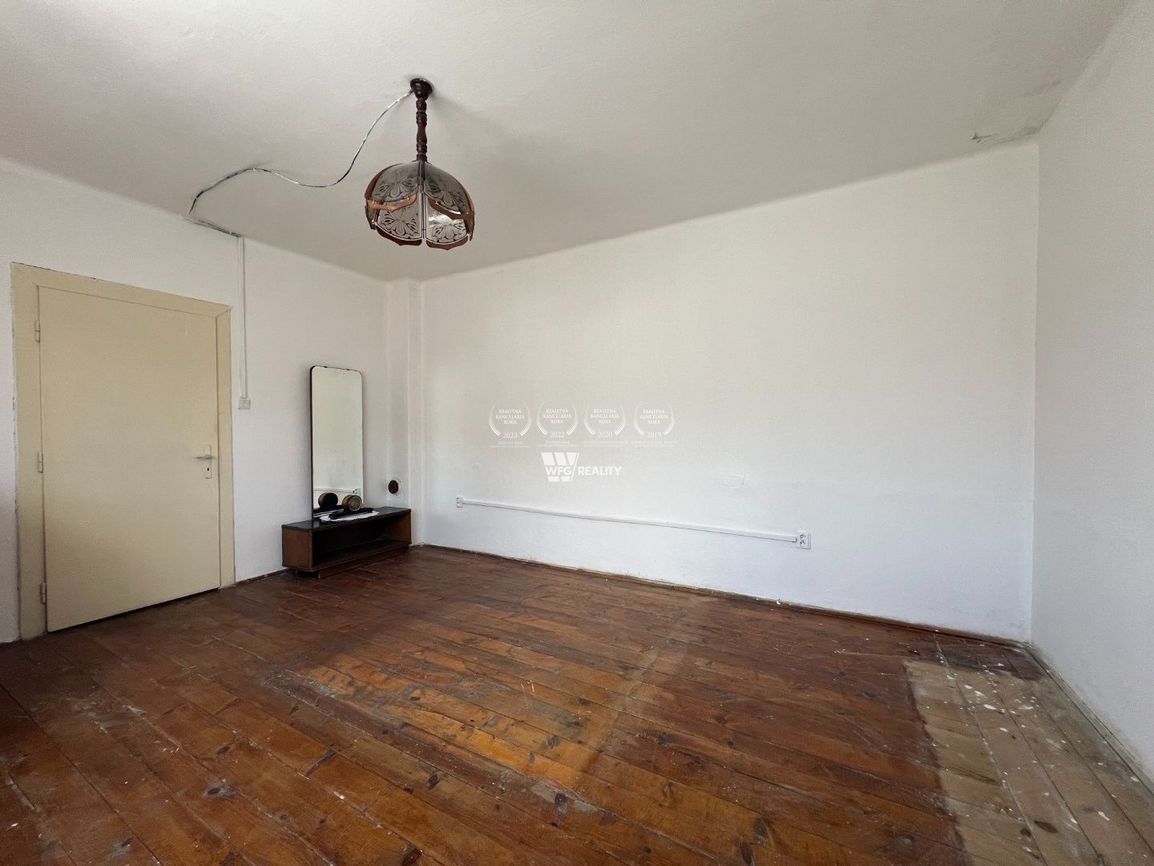 REZERVOVANÉ_PREDAJ: rodinný dom v Lodne - 10