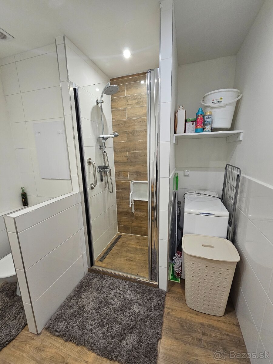 Prenájom 1 izbový byt,Paláriková,Košice - 10