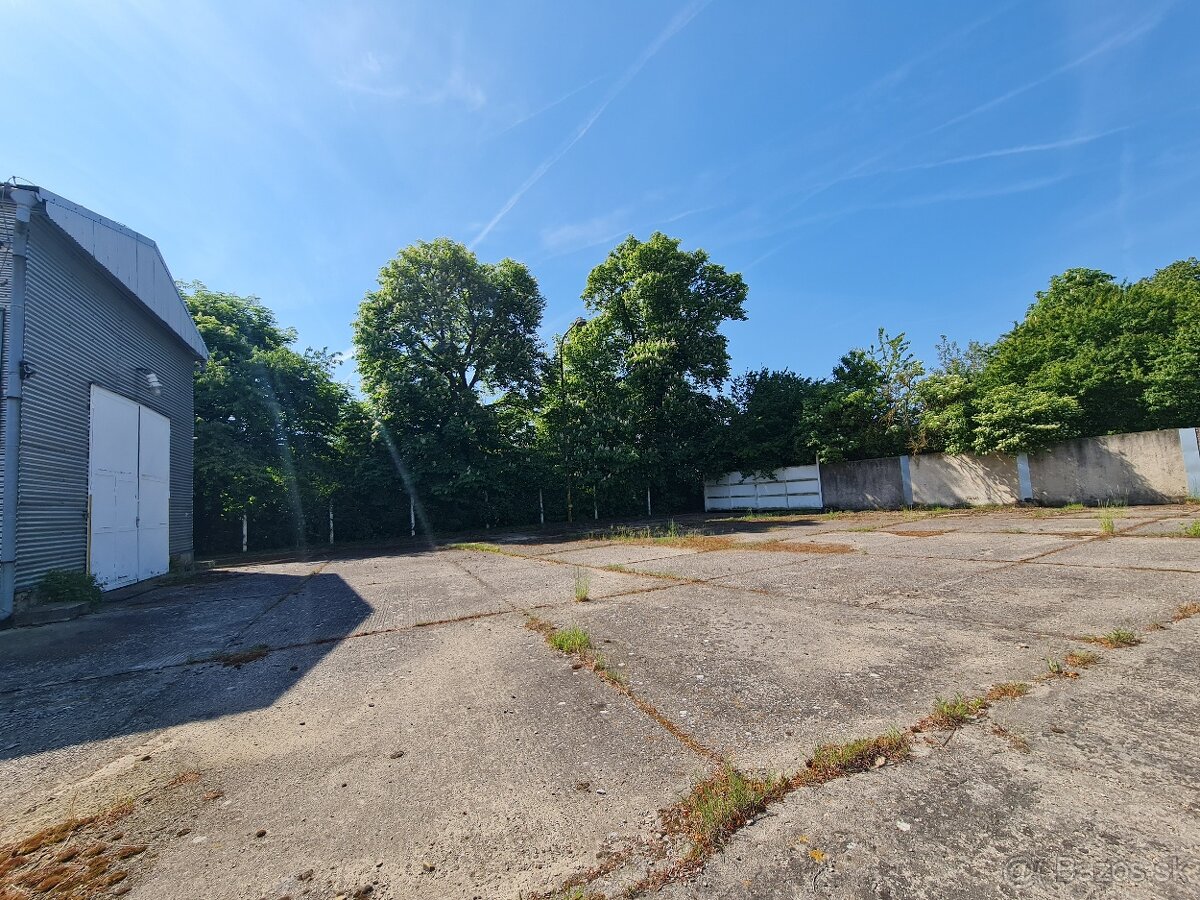 PRENÁJOM NA MIERU OD 3,50EUR /m2 - HALY - SPEVNENÉ PLOCHY - 10