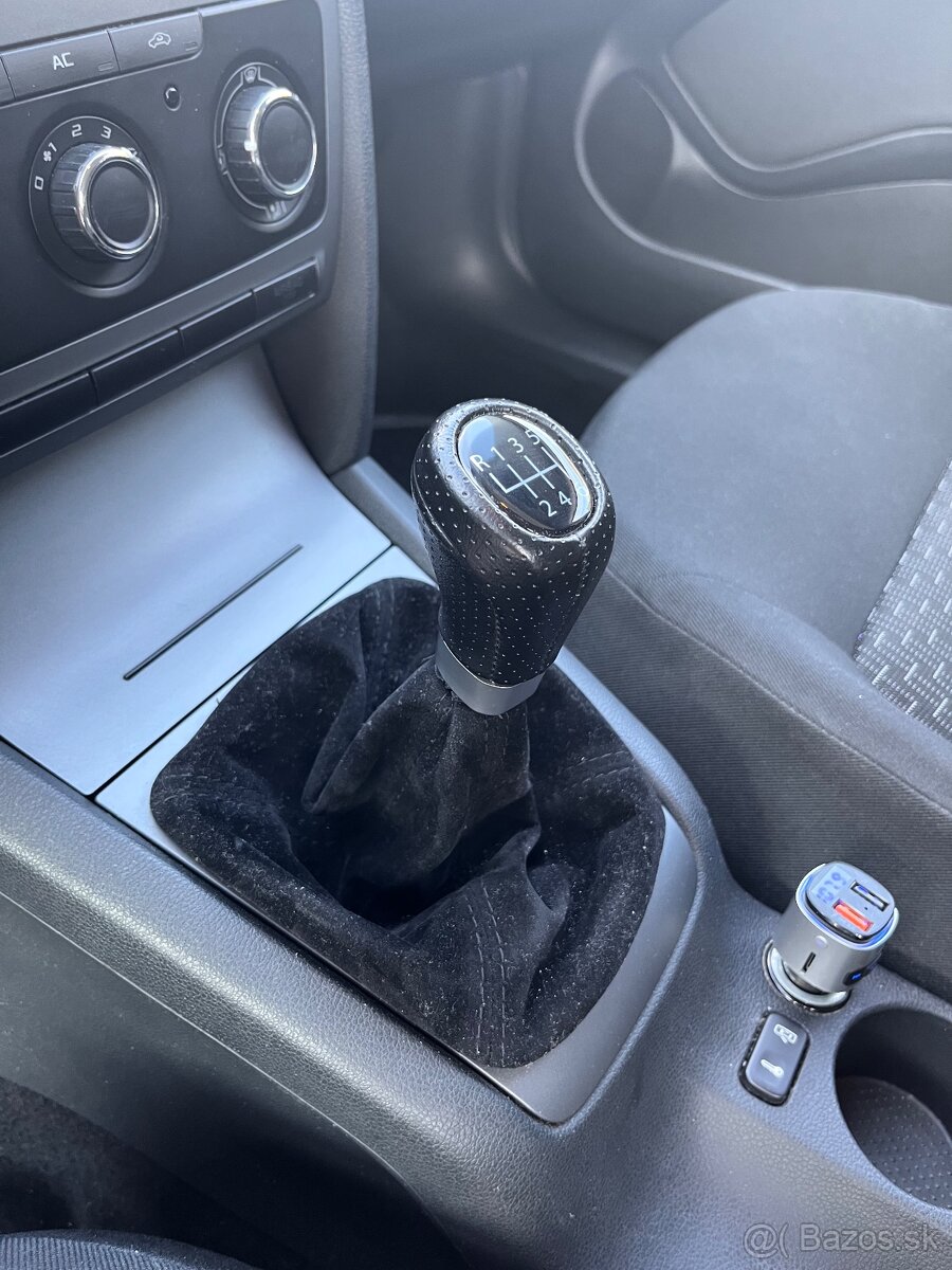 Škoda Octavia 2 (FL) 1.2 TSI 77kw - 10