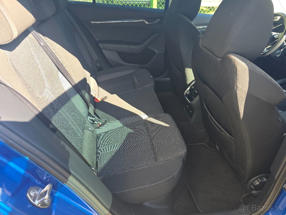 Škoda Octavia Combi 2.0 TDI SCR Style DSG - 10