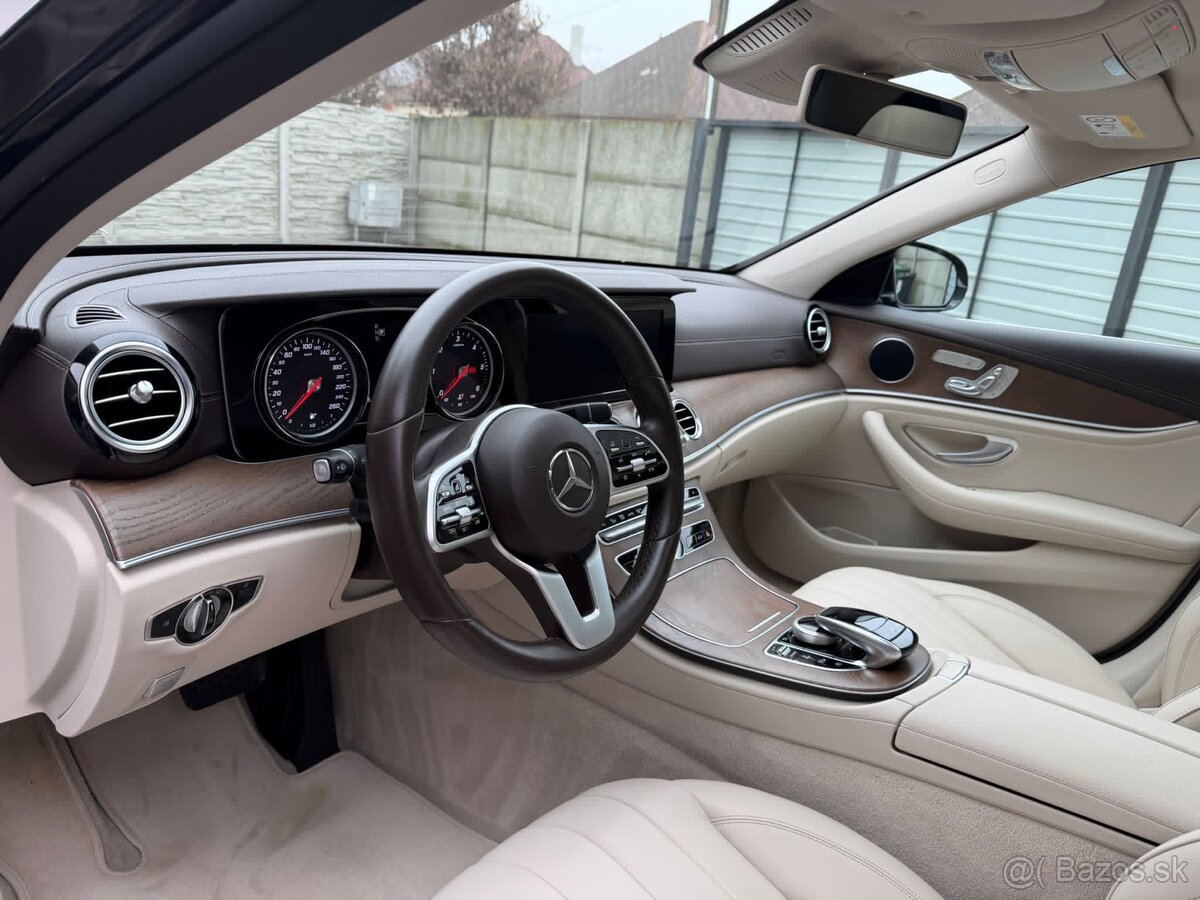 Mercedes Benz E400 D 4Matic - 10