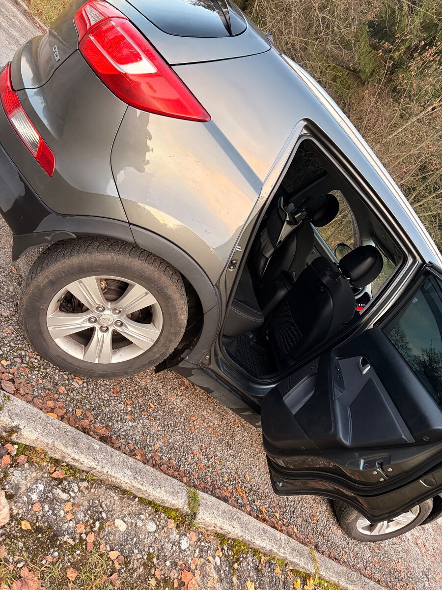 Predám KIA SPORTAGE - 10