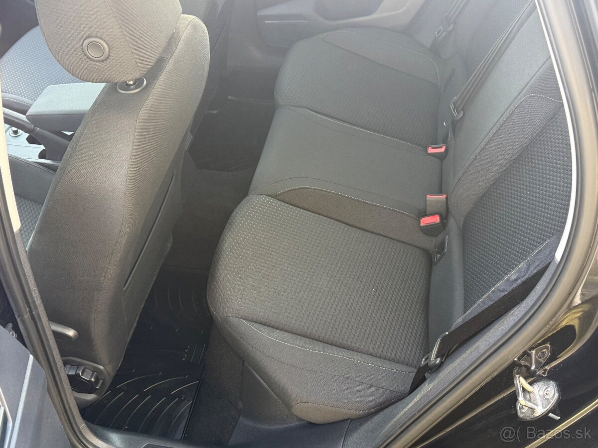 Volkswagen Polo 1,0 TSI R LINE - 10