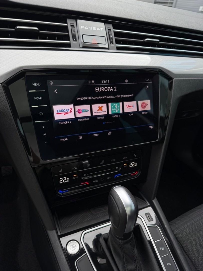 Volkswagen Passat Variant 2.0TDi DSG - 10