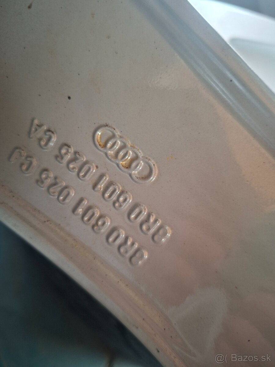Audi R20 - 10