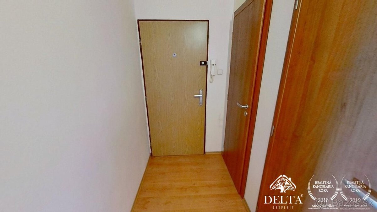 DELTA - Zrekonštruovaný a dispozične zmenený 2-izbový byt s - 10