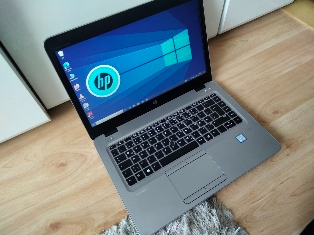 HP elitebook 840 G3 / 8gb ram / Intel core i5 / 256gb ssd- - 10