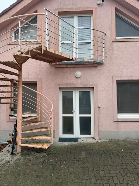 Dám do prenájmu 2 izbový s klimatizáciou - 10