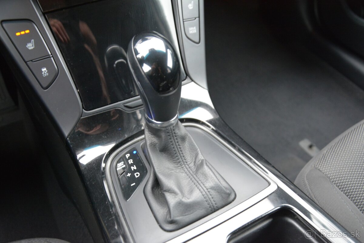 Hyundai i40 CW 1.70 CRDi Automat - 10