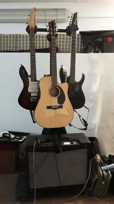 Kombo FENDER MUSTANG III (V.2) 100W. - 10