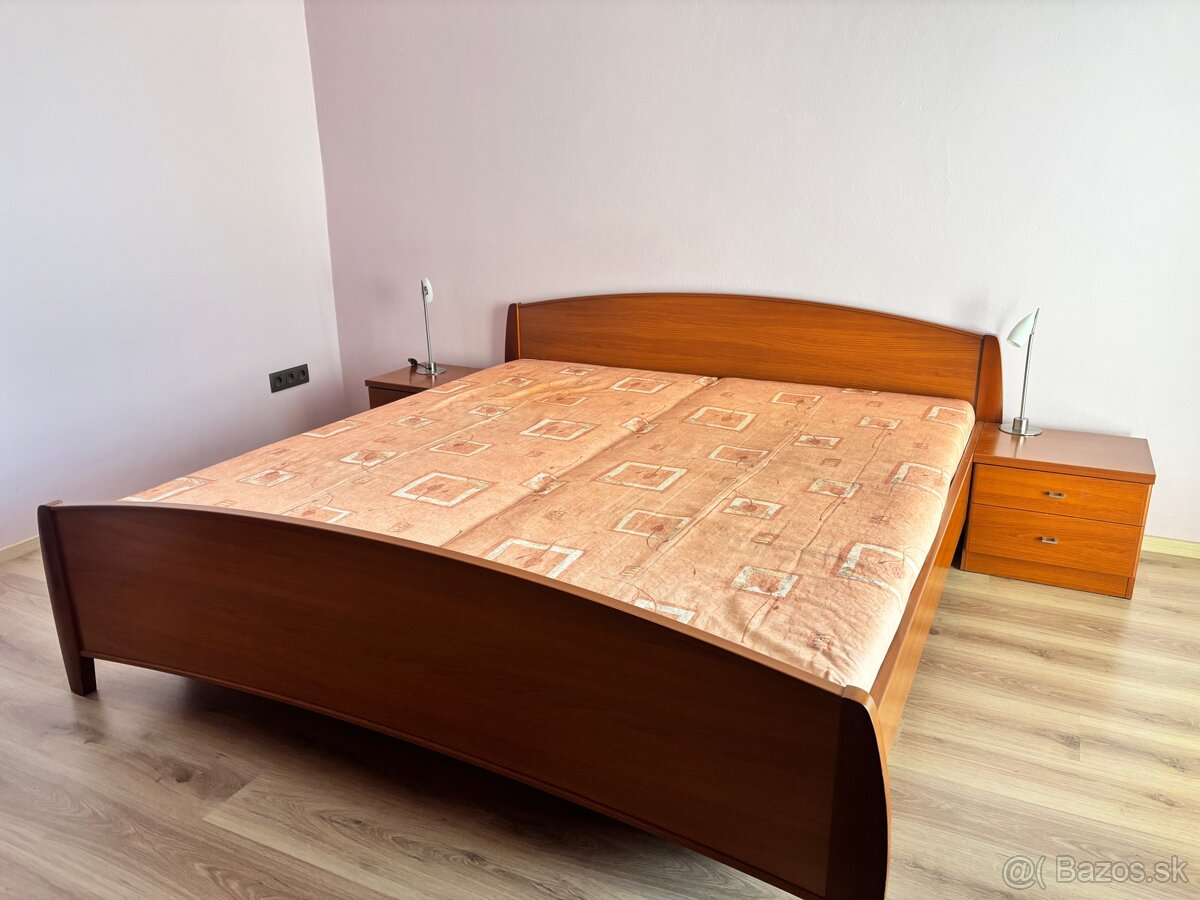 Spálňa nábytok komplet - 10