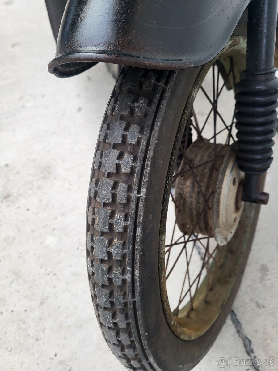 Jawa pionier typ 555 original čierna r.v 1962 - 10