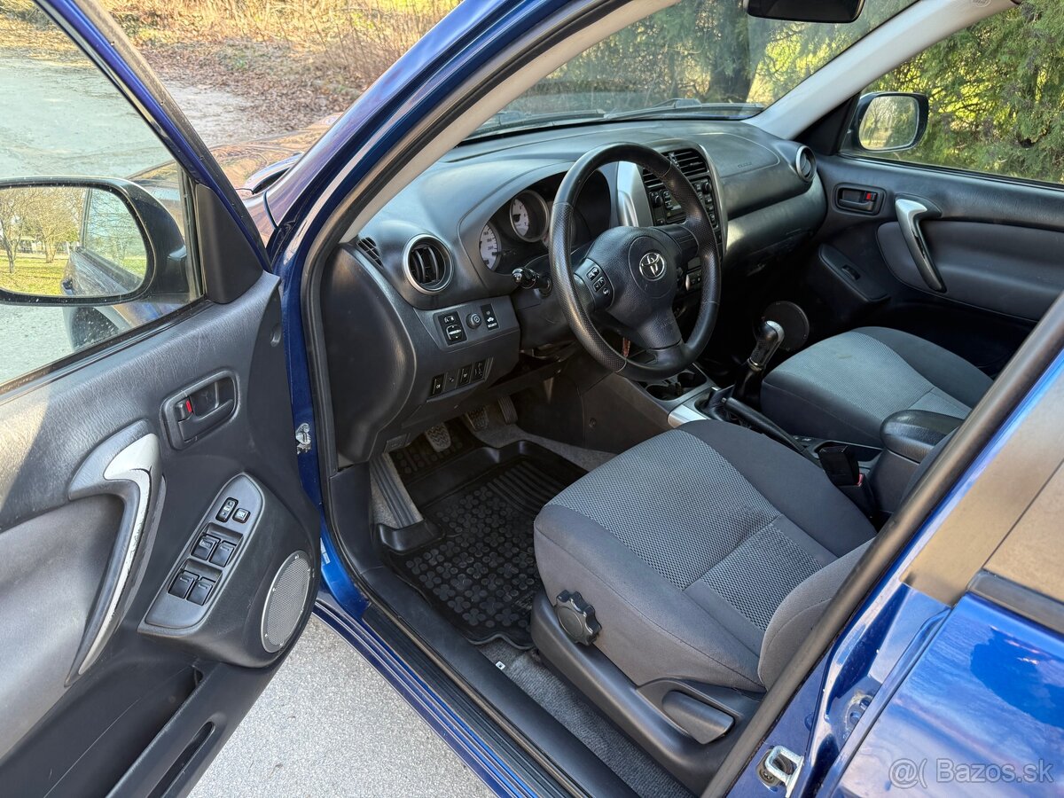 Toyota Rav4 2.0 D4D 4x4 - 10