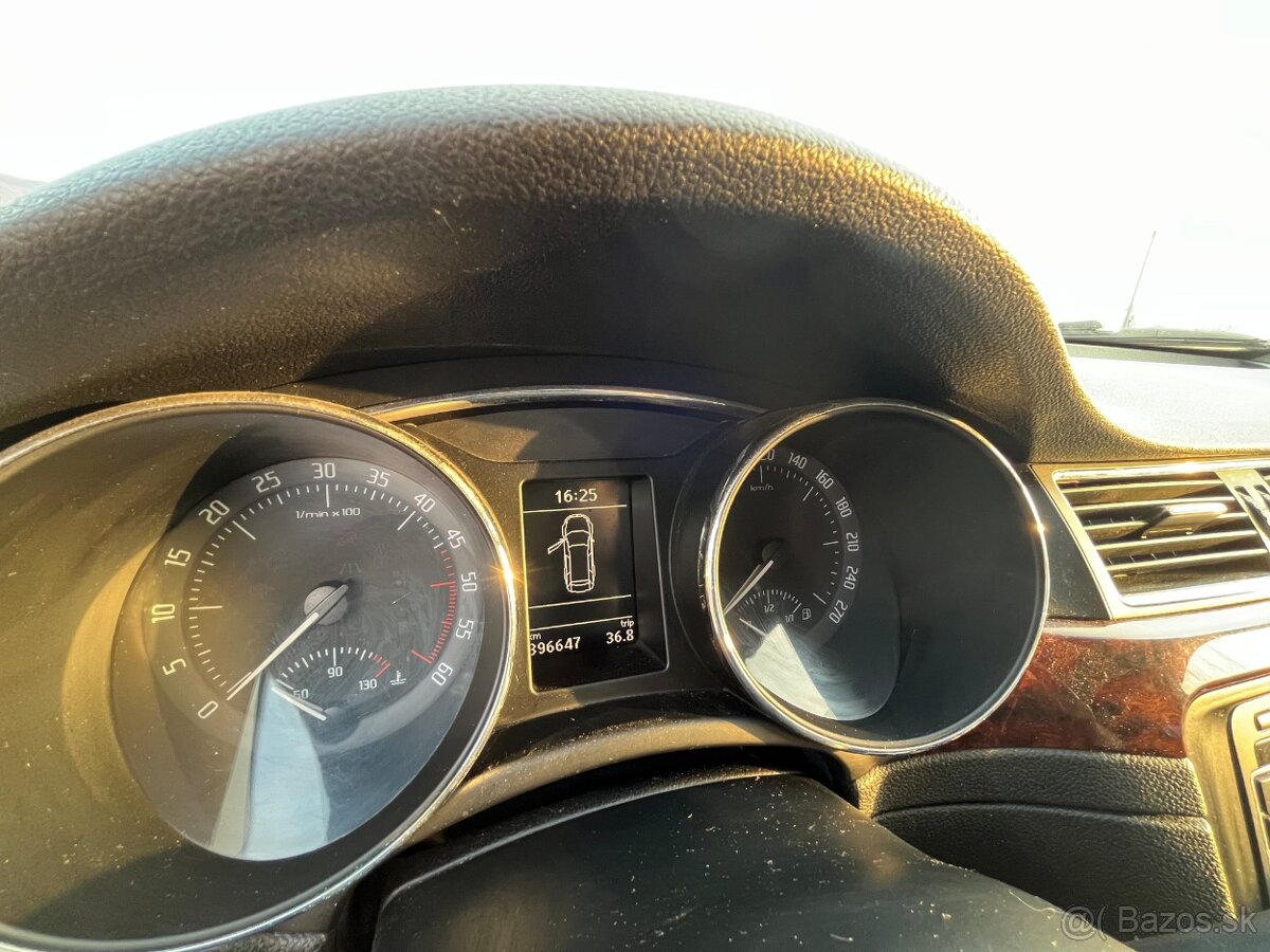 Škoda Superb Combi 2.0 TDI 125 kW - 10