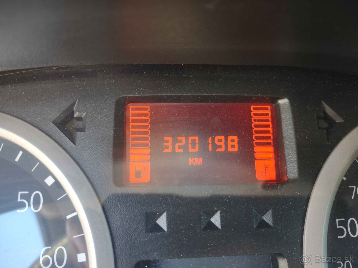 Predám Renault Kangoo 2008 – 1.5 dCi (50 kW) - 10