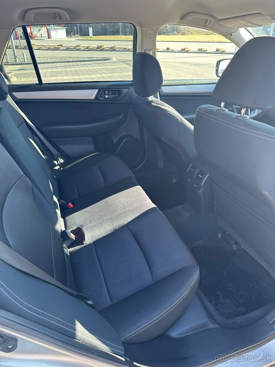 Subaru Outback 2.0 - 10