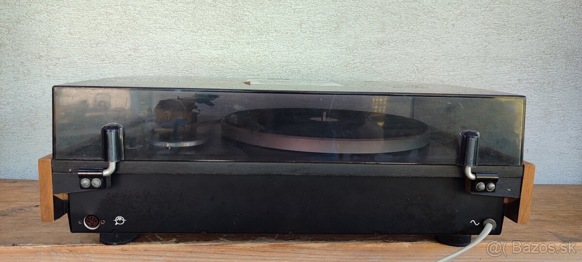 Gramofón Tesla. - 10