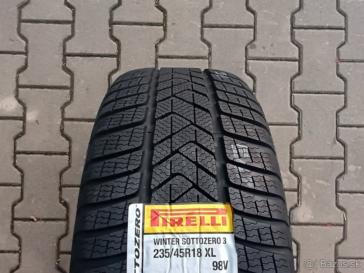Originálna zimná sada Škoda Superb s pneu 235/45 R18 - 10