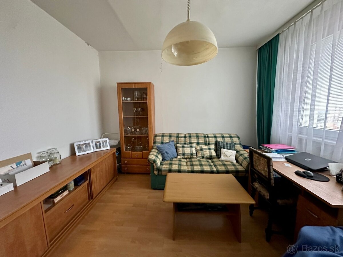 SKVELÁ INVESTÍCIA AJ DOMOV: 3-izbový byt v žiadanej lokalite - 10