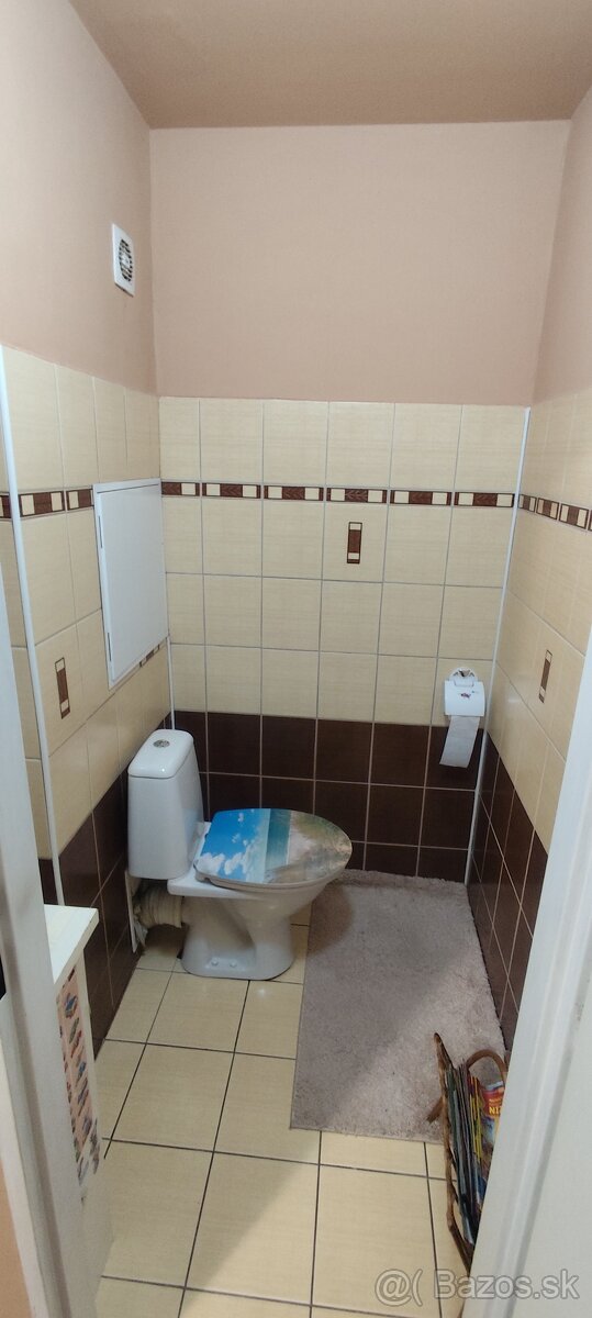 Predám 3 izbový byt,Veľké Kapušany - 10