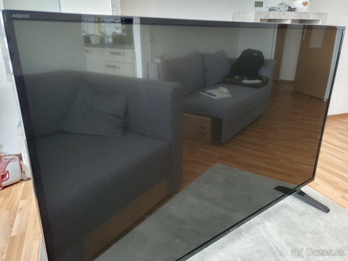 LCD COLOR TV zn.SHARP 43"/108cm - 10