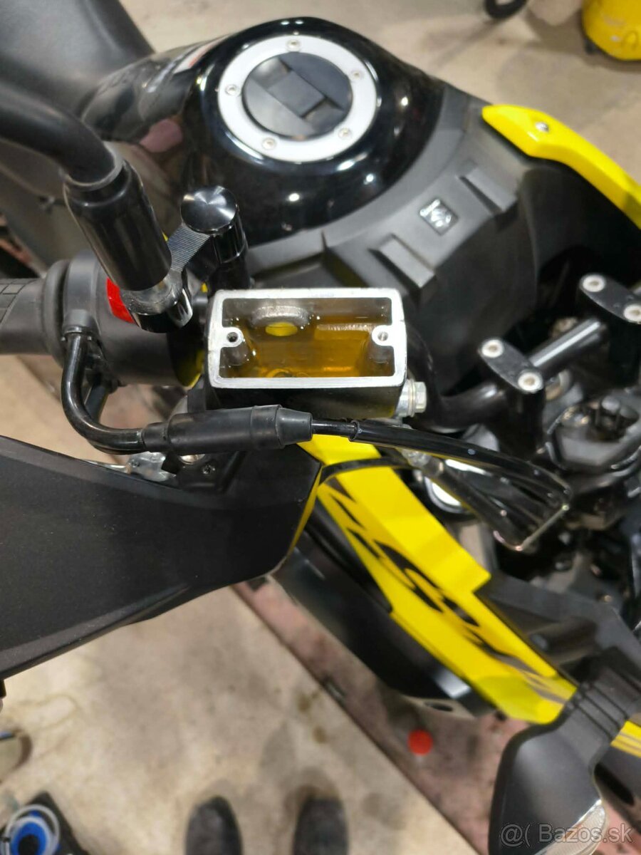 Suzuki V-strom DL250 - 10