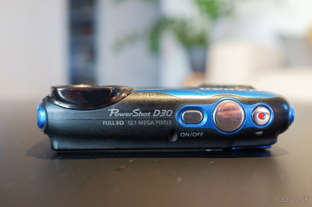 Canon PowerShot D30 - 10