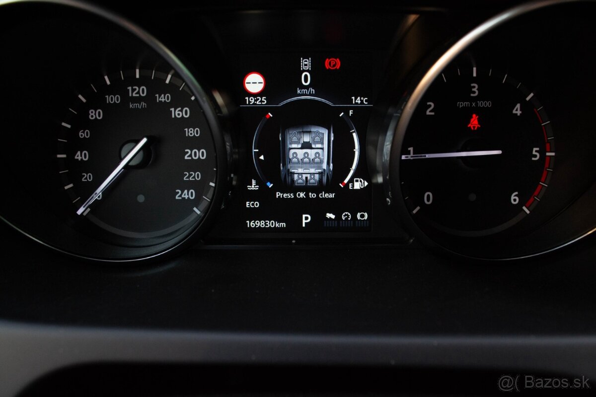 Land Rover Discovery Sport - 10