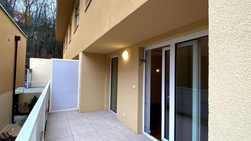 Trojizbový mezonetový byt Banka pri Piešťanoch - 10