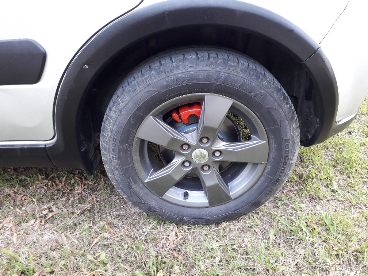 Suzuki SX4 1,6 benzín 88kw 4x4 r.2010 - 10