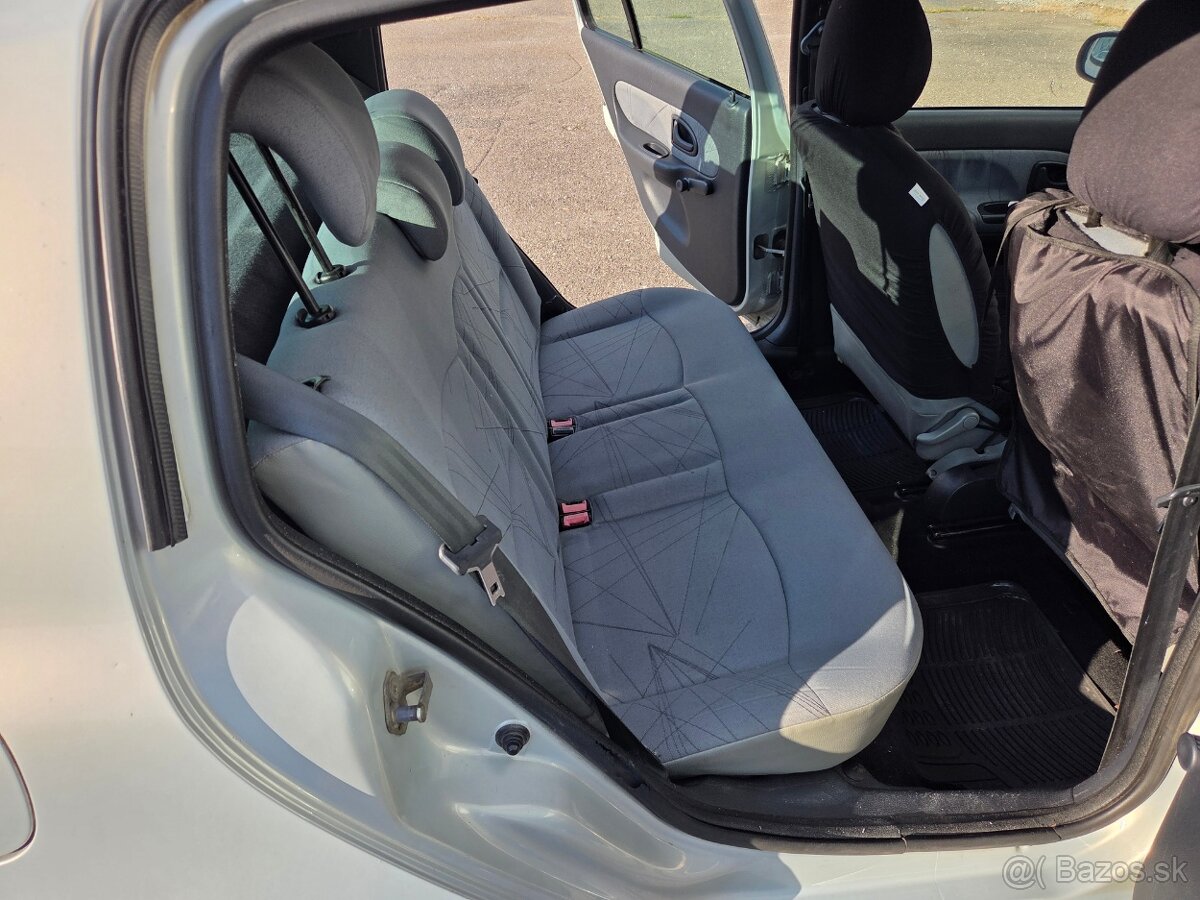 Renault Clio 1,2 43kW r.v.2003 STK5/2027 - 10