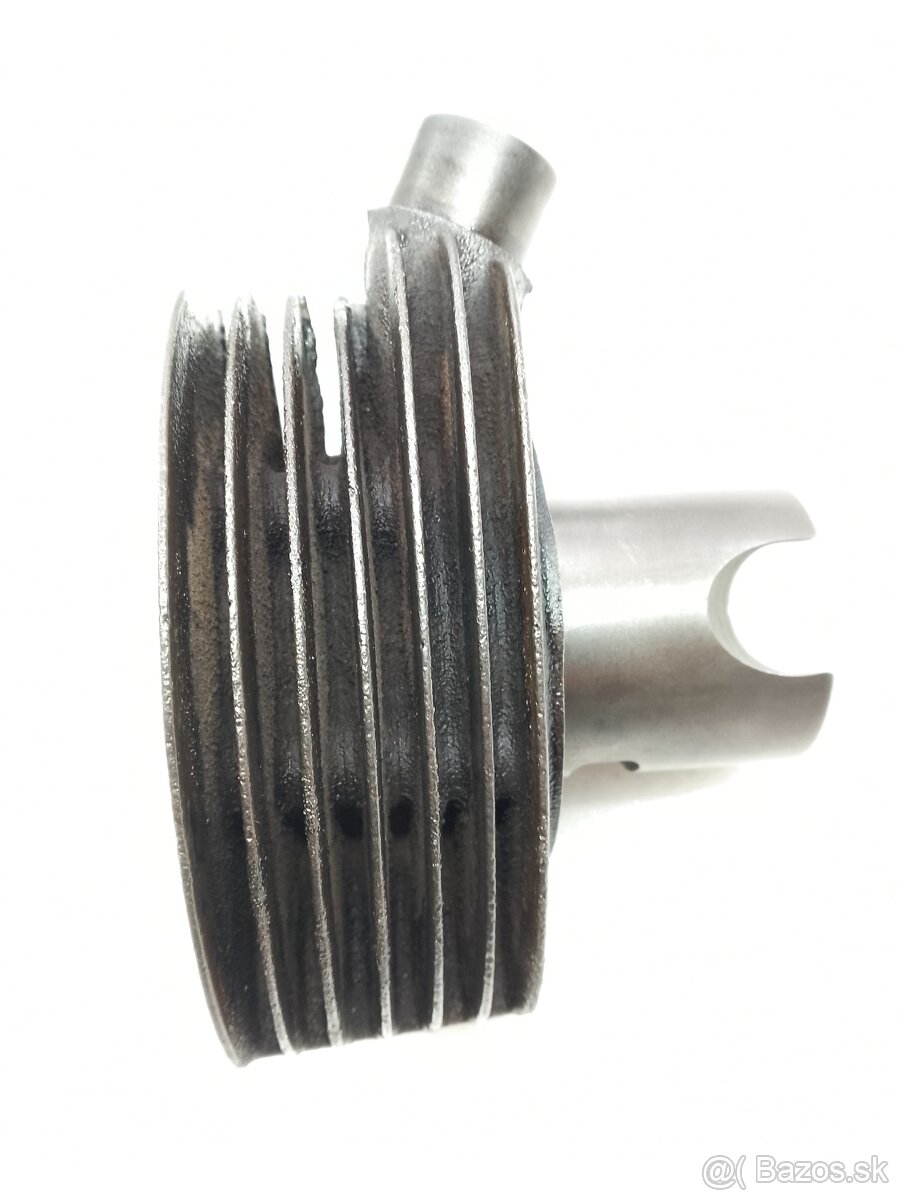 ČZ 150 C VÁLEC ORIGINÁL TOP STAV - 10