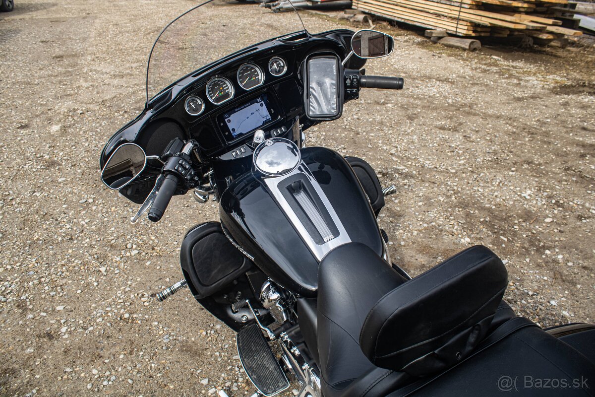 Harley Davidson FL / Electra Glide FLHTK Ultra Limited 114 - 10