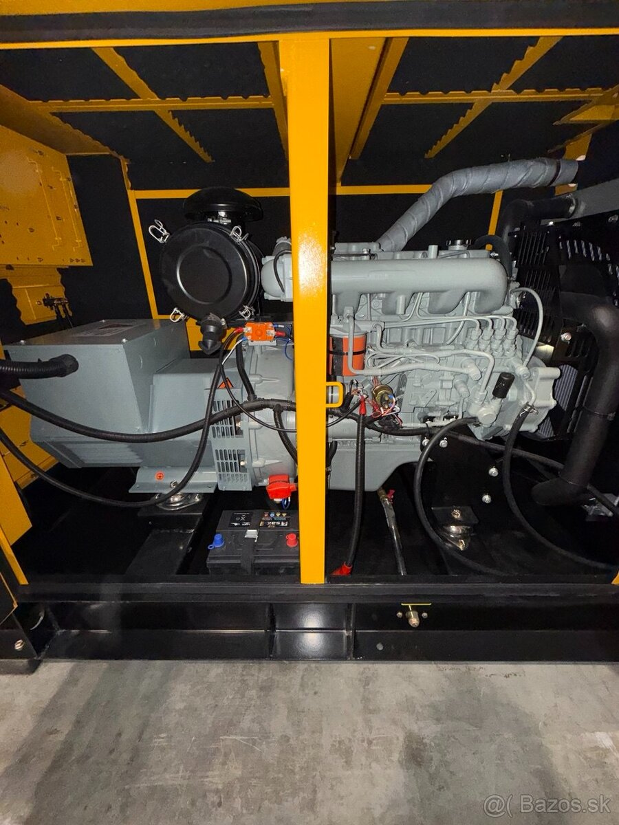 Naftová elektrocentrála PDE-44 kVA s ATS. - 10