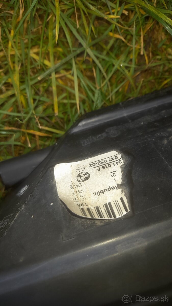 Predne svetla pre Škodu OCtavia 2 - 10