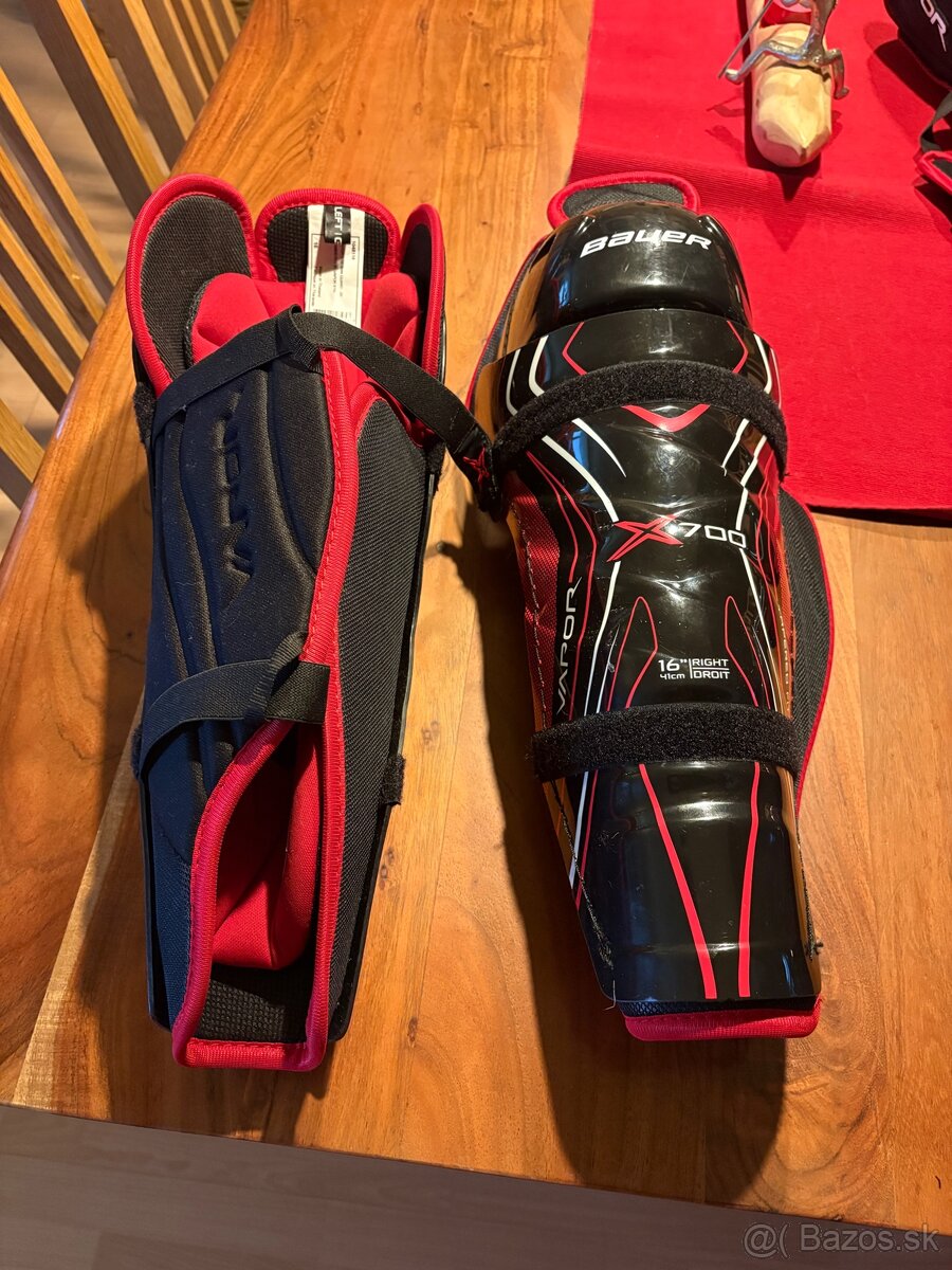 Hokejová výstroj Bauer nove - 10