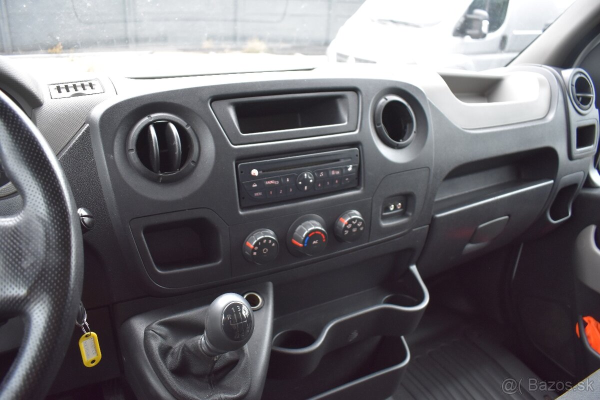 Renault Master 2.3 92 kW L3H3 - 10