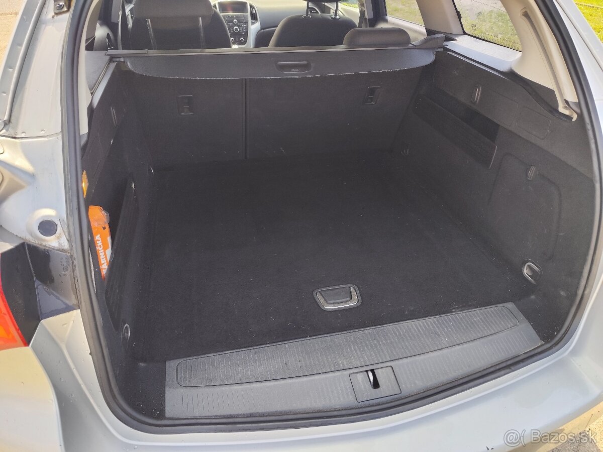 Opel Astra j 1,7cdti - 10