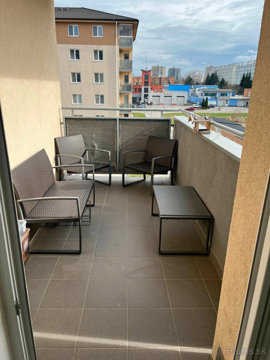 Prenajmem 3-izbový byt v Dubnici nad Váhom - 10