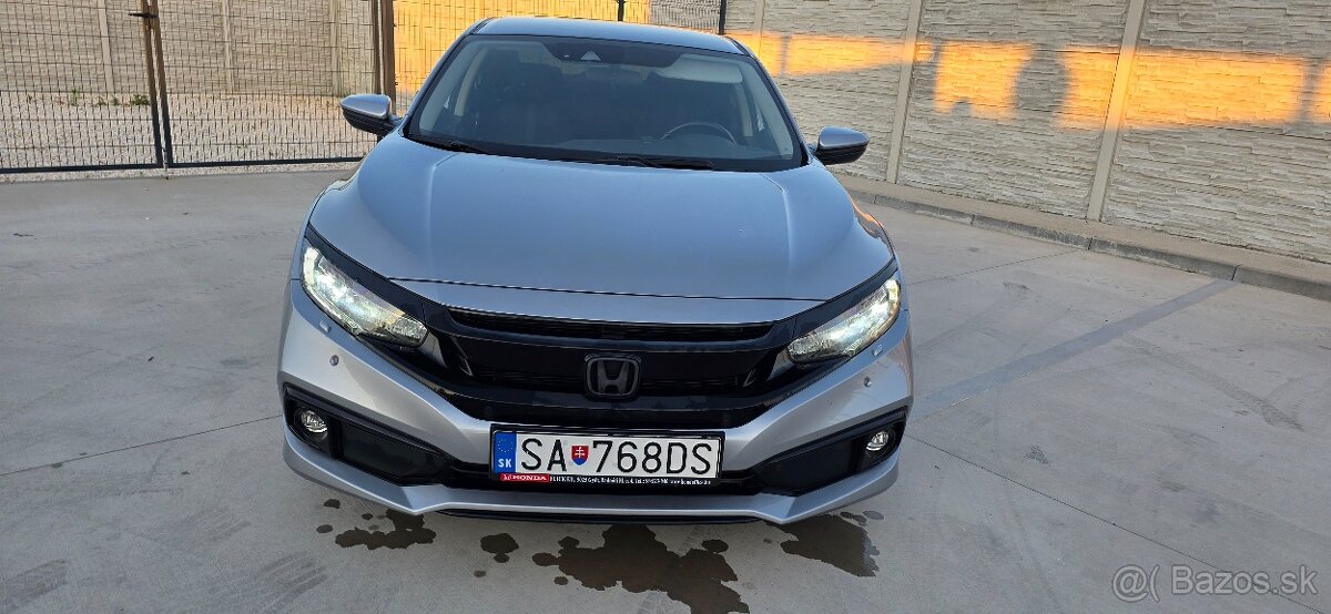 Honda Civic 1.5 Turbo V-TEC 4D Sedan - 10