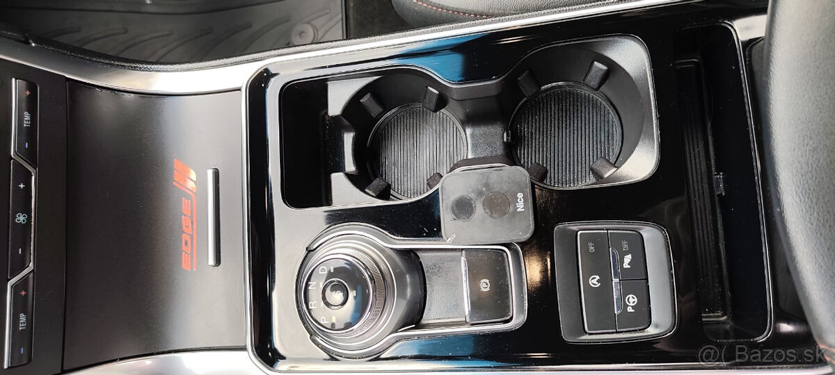 Ford Edge ST Line plná záruka Ford do 2027 - 10