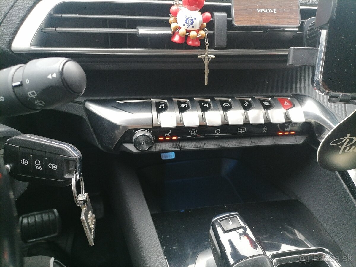 Peugeot 3008 1,6hdi - 10