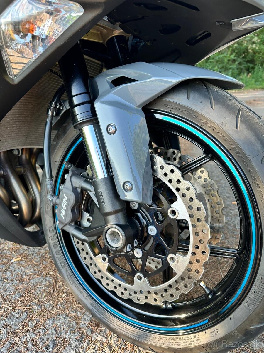 Kawasaki ZX636 2019 - 10