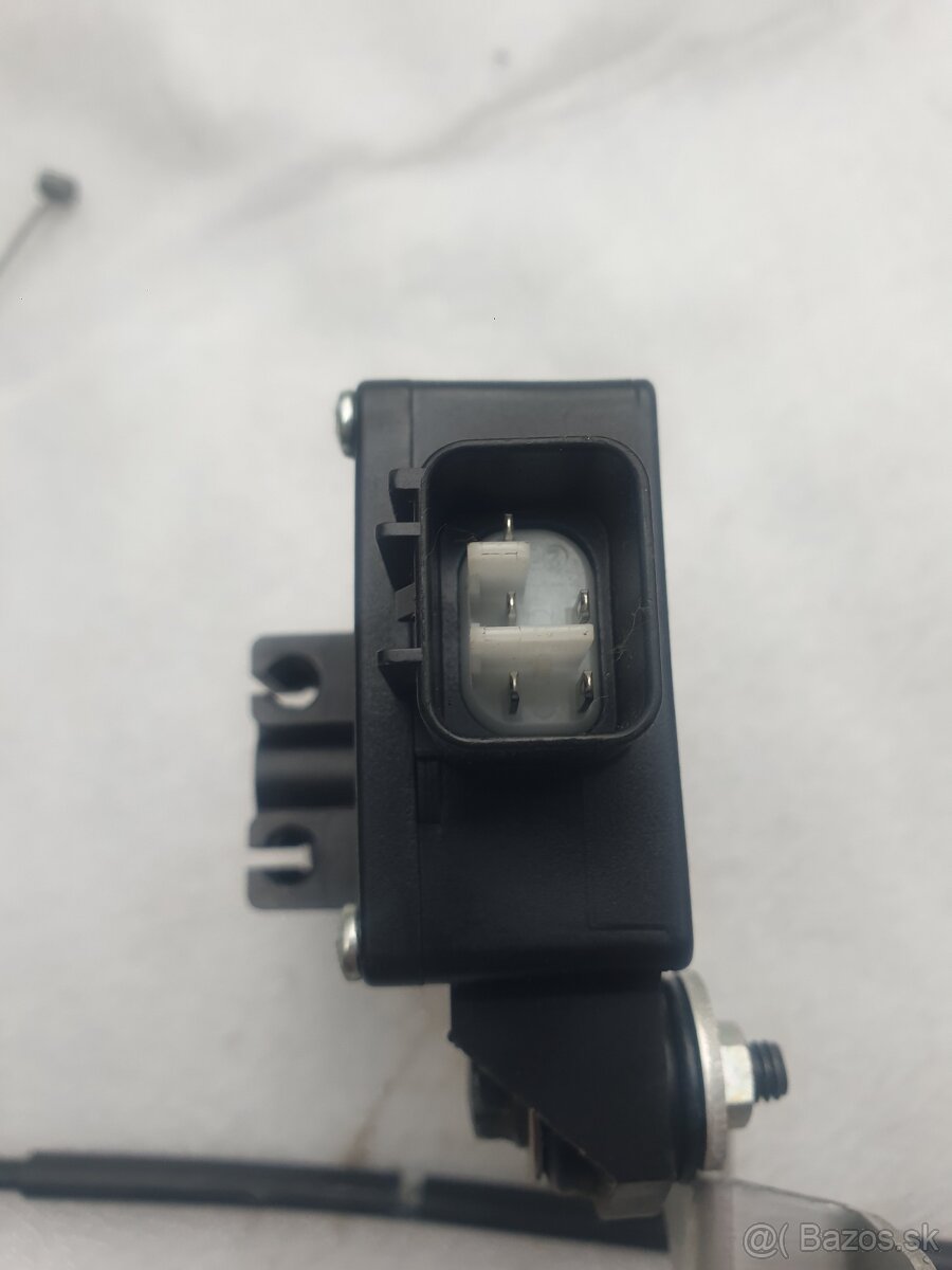 Honda cbr Yamaha r6 - 10