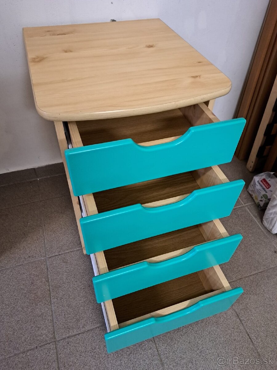 Nábytková zostava - 10