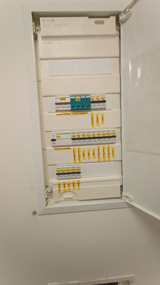 Na prenájom obchodné priestory v budove Orbis Nitra - 10